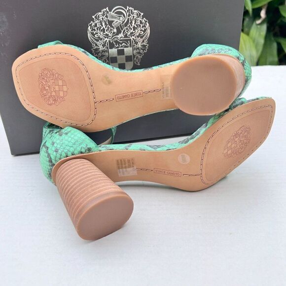Vince Camuto MEJORLA Two-Piece Heeled Sandal Sz 8 WIDE in Green Cotia Snake - Picture 10 of 12
